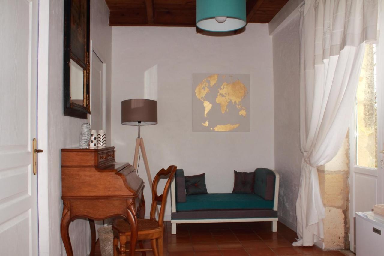 Bed and Breakfast Relais De La Renaissance Saint-Michel-de-Montaigne Exterior foto