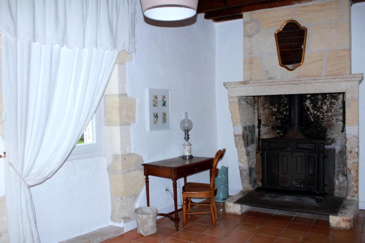Bed and Breakfast Relais De La Renaissance Saint-Michel-de-Montaigne Exterior foto